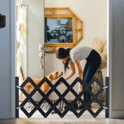 Relaxdays Cancelletto Di Sicurezza Per Cani, Recinzione Allungabile Fino A 108,5 Cm, Alto 47,5-60 Cm, In Bambù, Nero -Cibi per cani in Italia 90868977 3