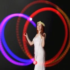 LED Poi Ball Swirling Light Rave Toy (Set Di 2) Palline Poi Che Cambiano Colore -Cibi per cani in Italia 93429739 5