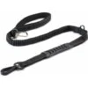 LITZEE Robusto Guinzaglio Per Cani Con Impugnatura Imbottita Corda Anti-strappo Elastico Da Addestramento Per Cani Di Taglia Media E Grande In Trazione Pesante (110 Cm-150 Cm, Nero) 1 LITZEE Robusto Guinzaglio Per Cani Con Impugnatura Imbottita Corda Anti-strappo Elastico Da Addestramento Per Cani Di Taglia Media E Grande In Trazione Pesante (110 Cm-150 Cm, Nero) -Cibi per cani in Italia 96299074 1